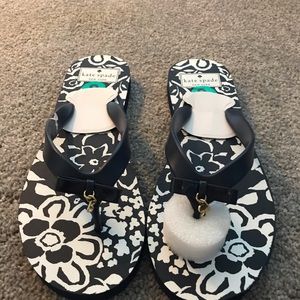 Kate Spade flip flops NWT